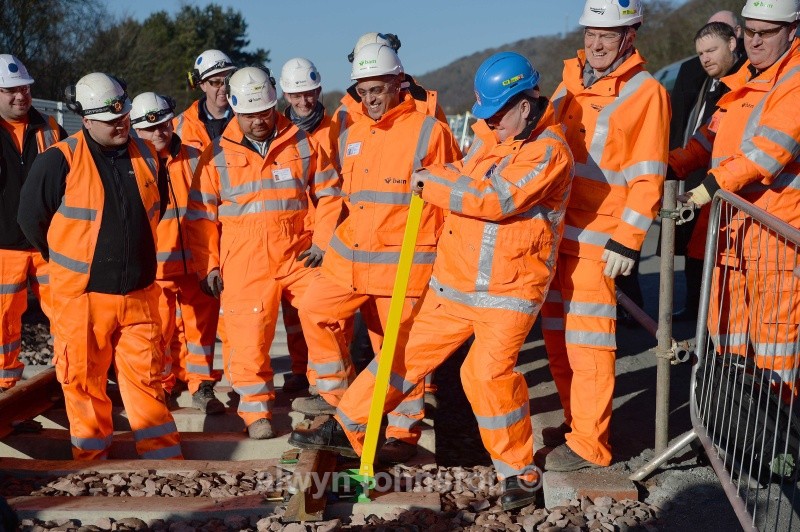 GOLDEN CLIP - WAVERLEY LINE 2012-2015