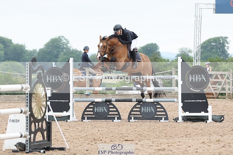 250524-130040-04885 - Cls 15 Snr Fox 1st Rnd