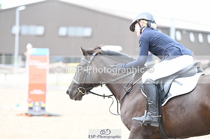 250807-134508-01311 - 90cm Round 2