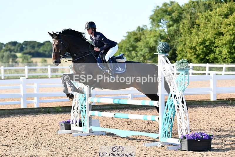 240913A-092334-02917 - Cls 20 Snr British Novice and 90cm Open