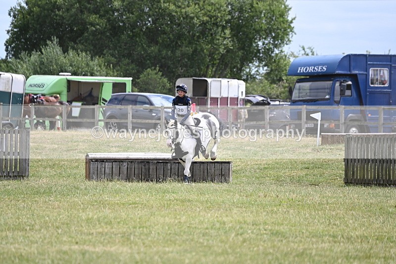 WJ6_6816 - 80cm XC Pairs