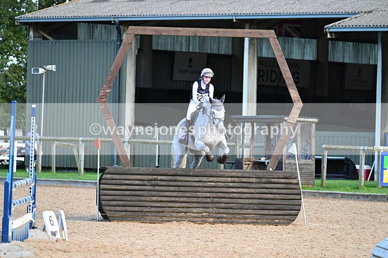 WJ7_6226 - Time 16:55 to 17:11