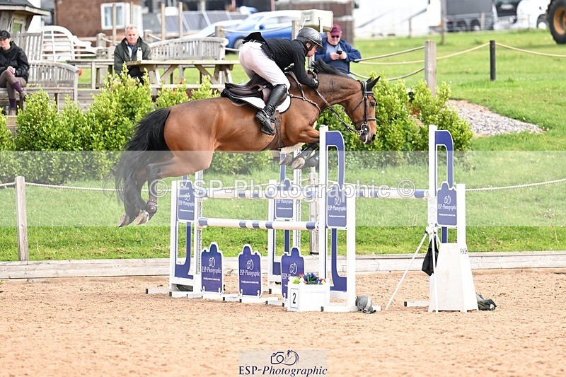 260507-102221-01480 - Cls 1 Snr Foxhunter