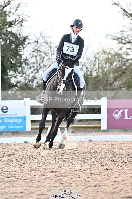 240324A-160406-04727 - Novice 28, 15.33 to 16.15