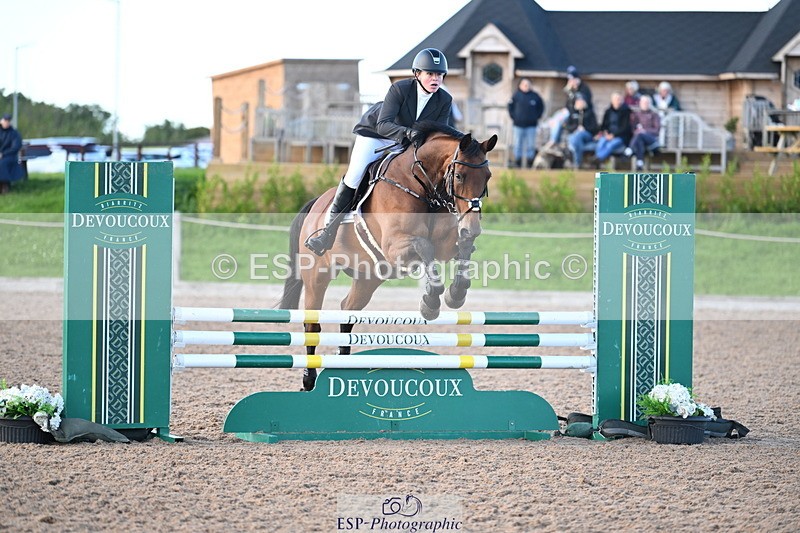 240912A-172726-02546 - Cls 7 Snr 90cm Open Speed Derby