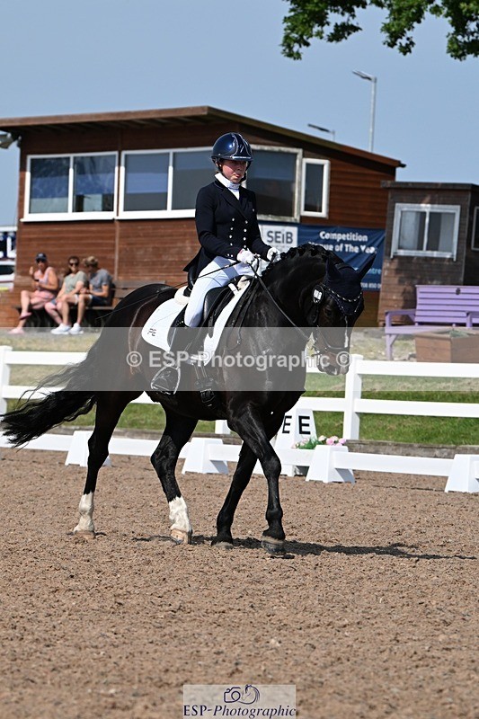 250621-162429-12090 - Cls 33 - Medium 6