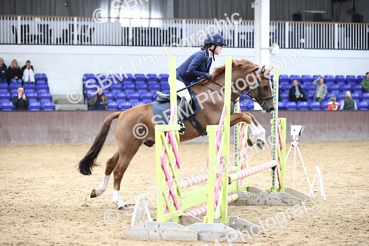 SBM_001557 - Class 5 - Henlow Veterinary Hospital 70cm