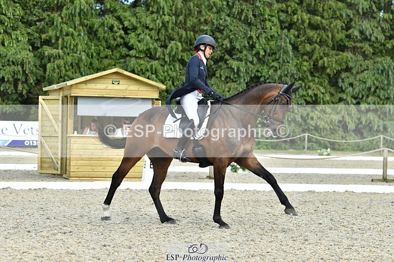 230525-165757-04846 - 438-IRISH_TRUMP-Sarah_Bullimore-DR