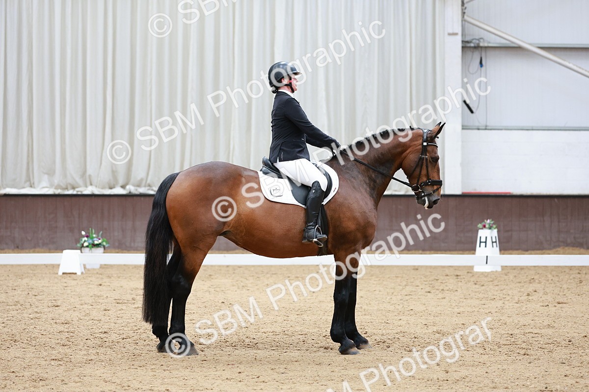 SBM_009968 - Class 6b - Novice 6 - 12.40-13.43