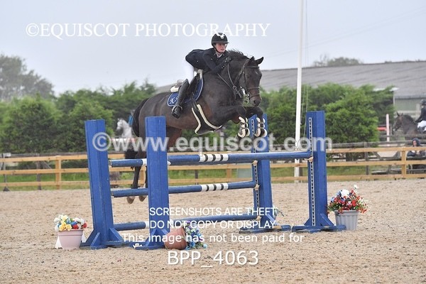 BPP_4063 - CLASS 8 Senior Newcomers/ 1.10m Open