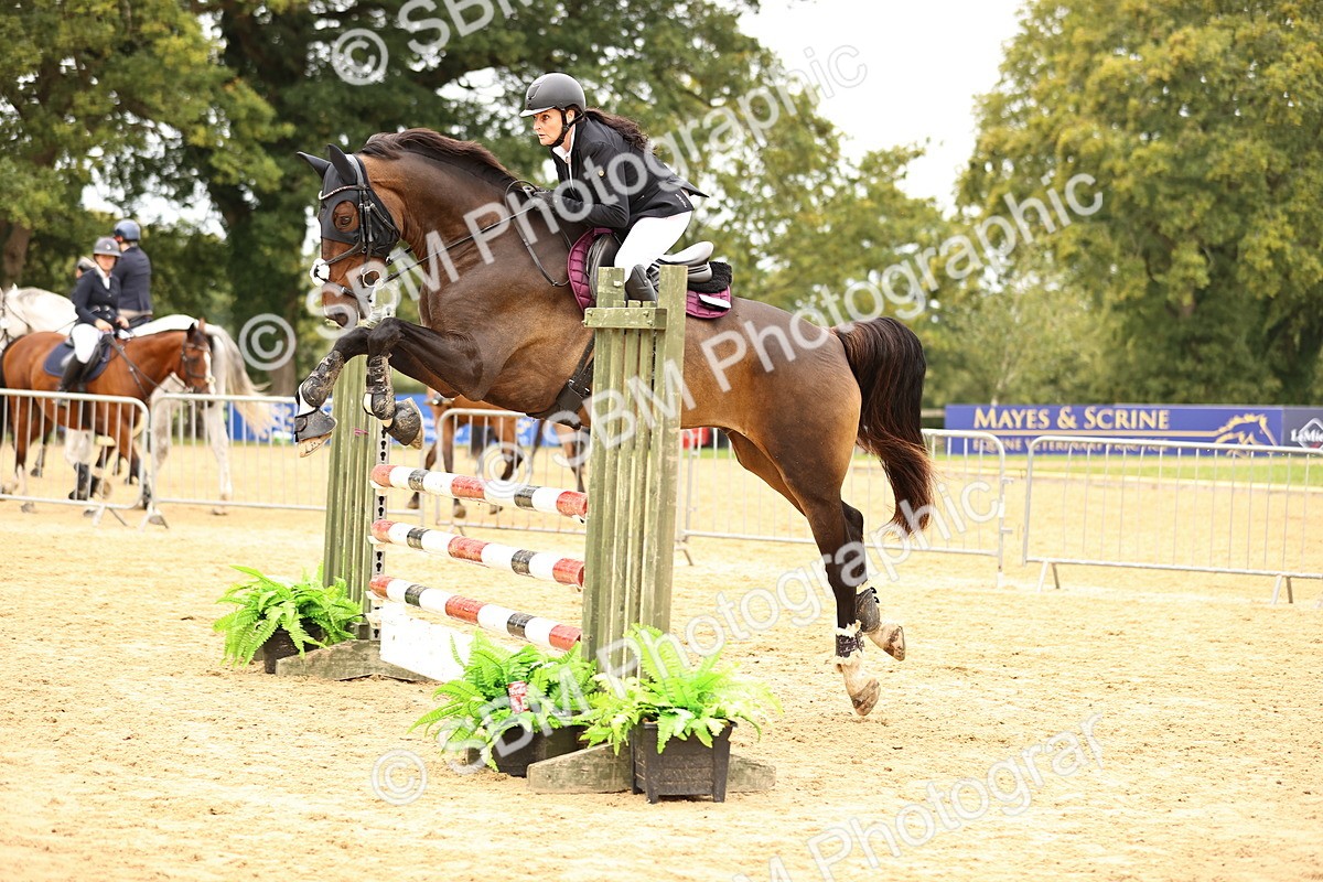 SBM_58942 - J42 - Grand Tour Horse & Pony 1.00m Championship