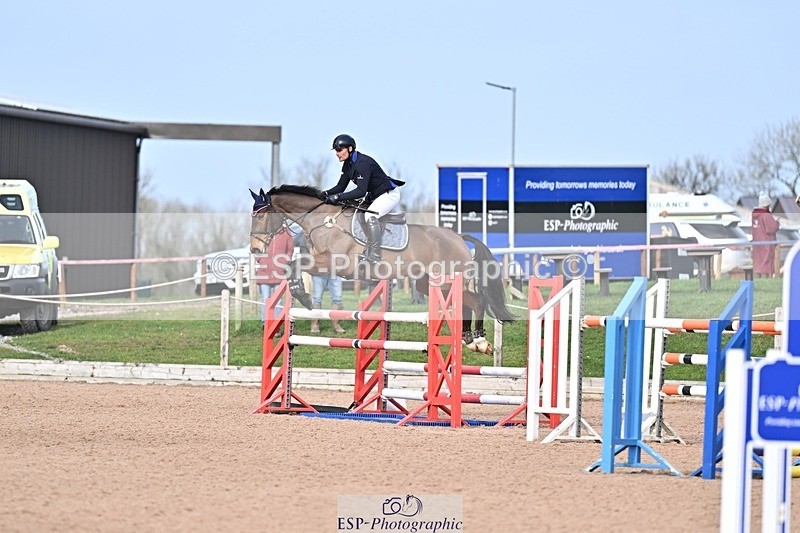 260211-132136-00542 - Cls 5 Foxhunter and 1.20m