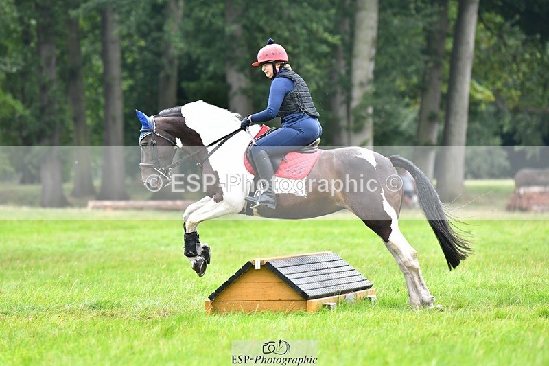 230817-145802-03072 - Abbie's 2nd Group - XC