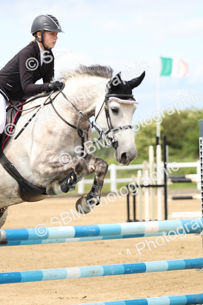 SBM_000989 - Class 4 - Senior Newcomers - 1.10m