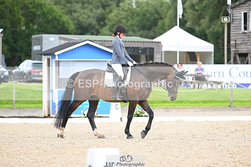 230813-124516-07148 - Cls 13 Medium Bronze Start to 13.00 break