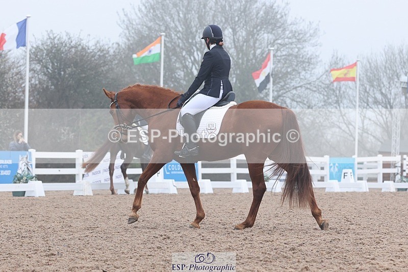 250404-091045-04402 - 076+074-Angus.Corrie-Deane+Amelia.Struel