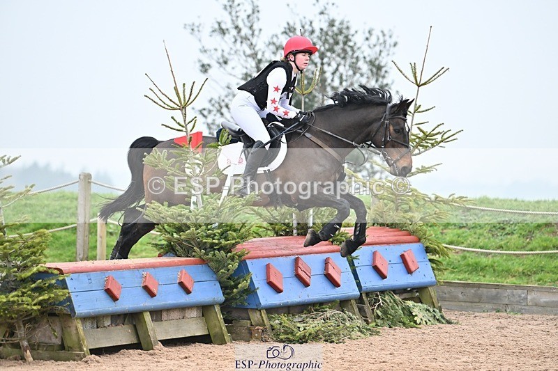 250118-140537-01426 - Cls 3A&B 90cm 13.20 to Coursewalk