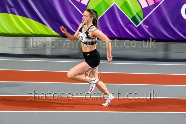 Age26SUN-918630 - Track Female