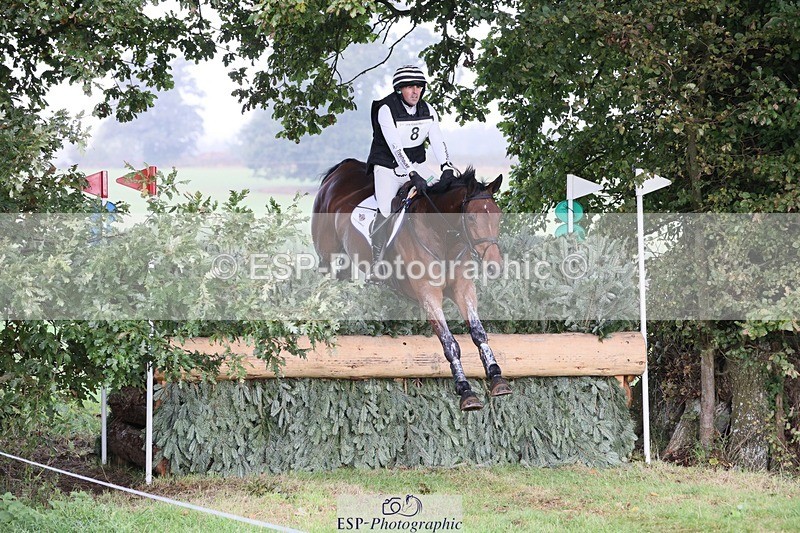 231020-101930-06199 - 008-CECEIA.DE.MUZE-Alan.Nolan-XC