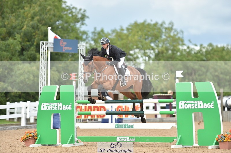 230723A-135556-12151 - Cls 24, 1 Star Gold 1.30m