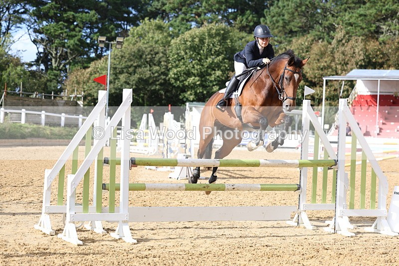 3E7A0613 - Class 13: Senior Newcomers/1.10m open
