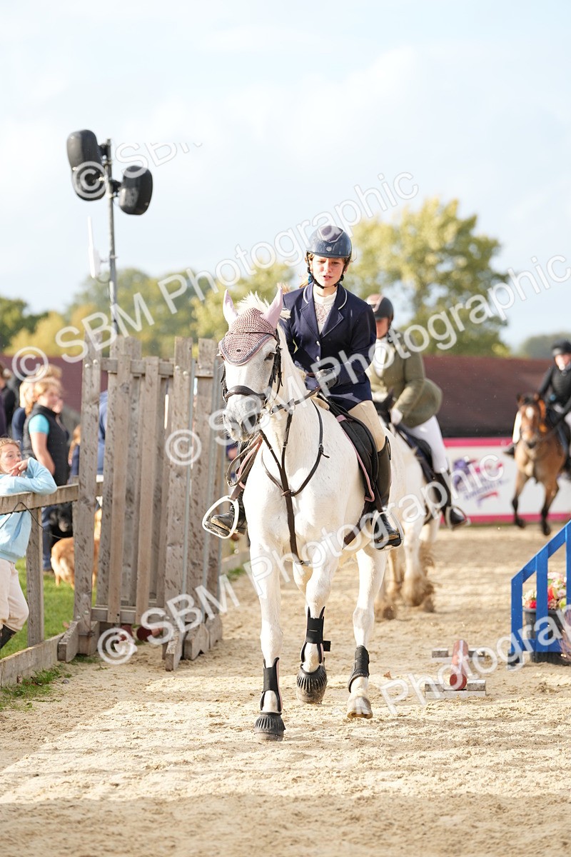 SBM_29257 - J43 - Horse & Hound Open 50cm