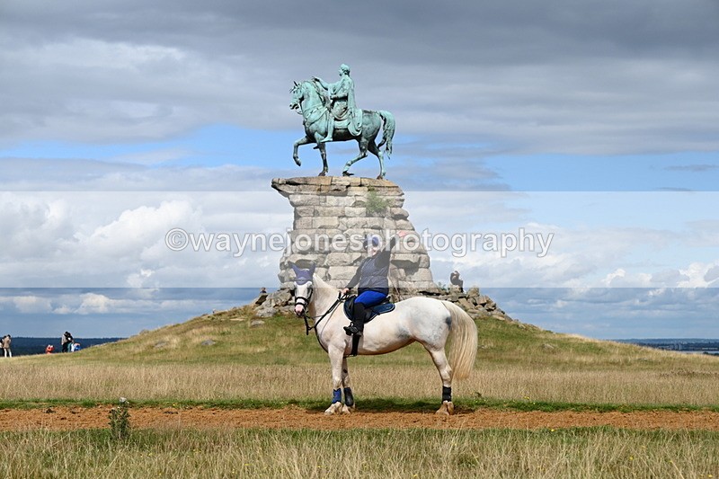 DSC_8950 - Time at Statue 14:33 to 15:10