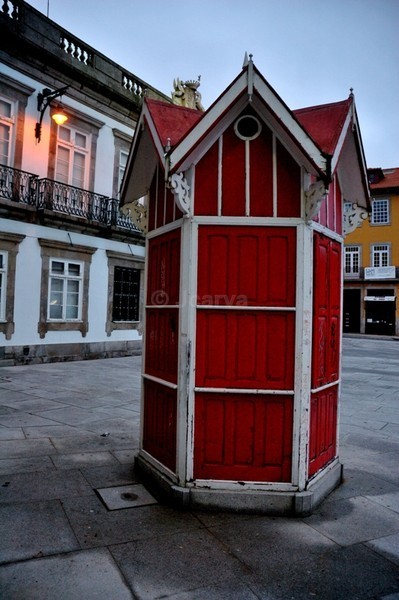 Kiosk closed - Porto II