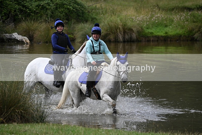 WJ7_3996 - Time at Water 12:52 to 13:22