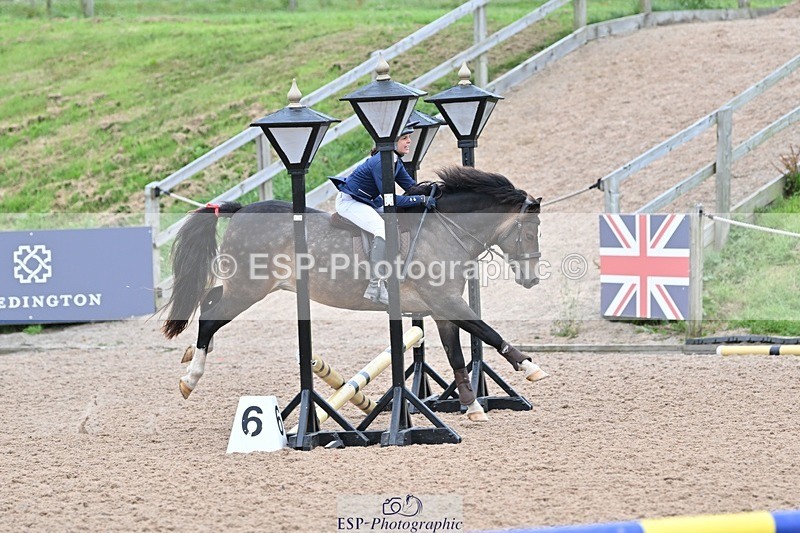 240813-160700-00156 - Clear round & 60cm