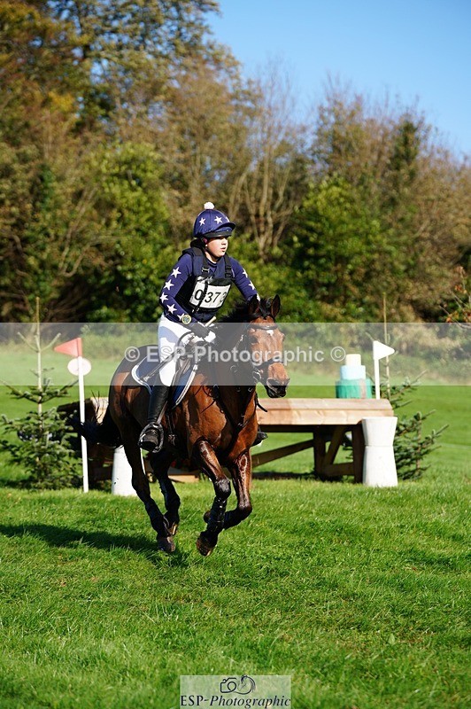 241026-111638-12083 - 373-Isabelle.Thwaite-BEACH.LADY