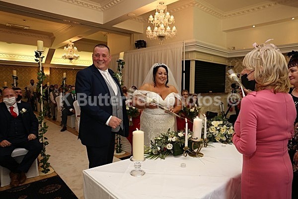 220 - Eric Rooney and Philomena Furey Castle Arch Hotel