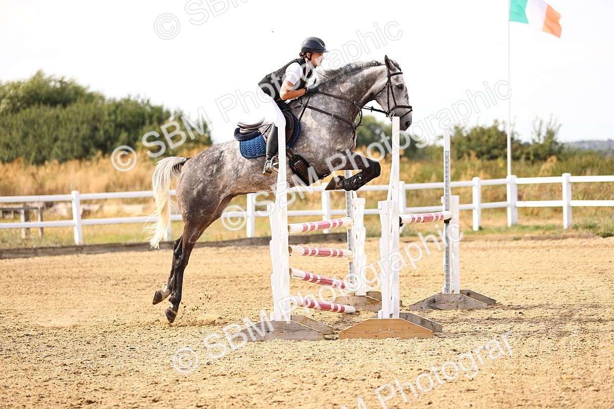 SBM_001683 - Class 6 - Senior Newcomers 1.10m