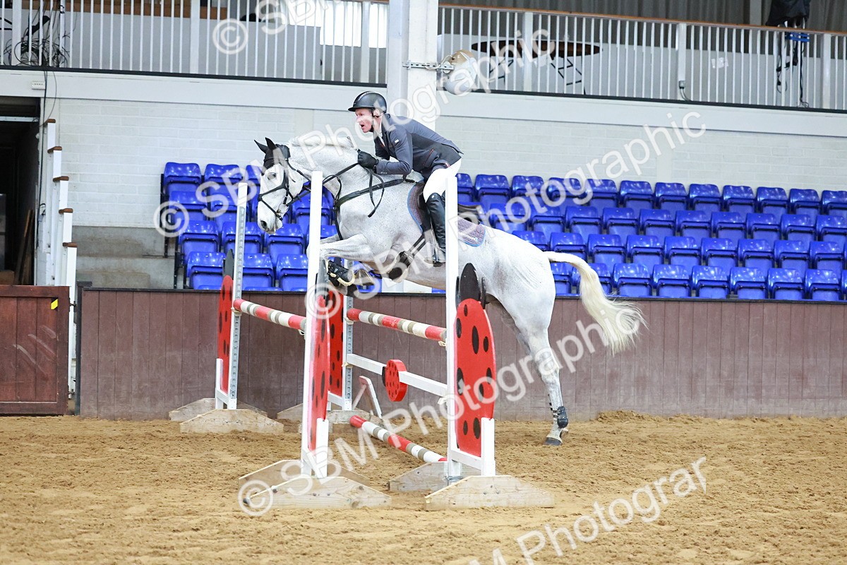 SBM_001376 - Class 4 - Senior Newcomers - 1.10m