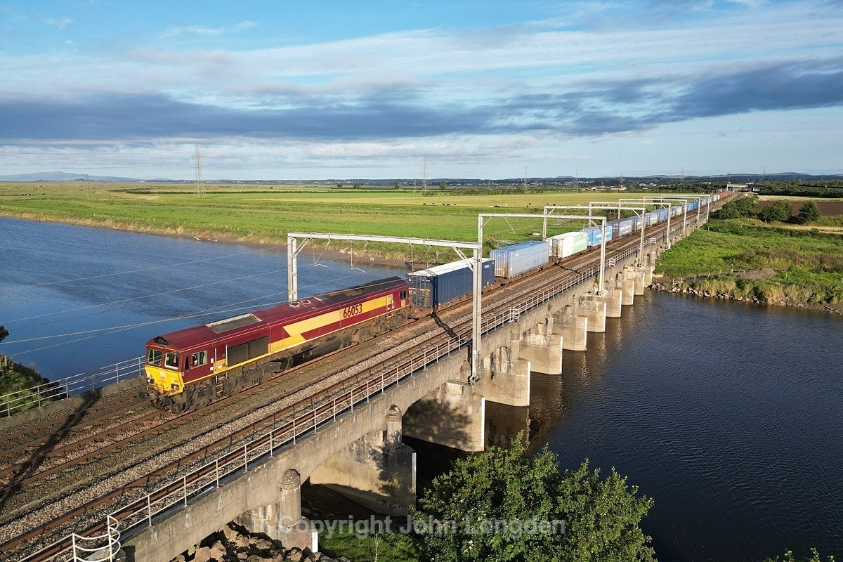 JL - 12.9.23 66053 4M27 Coatbridge - Daventry, Metal Bridge - West Coast Main Line (north to south)