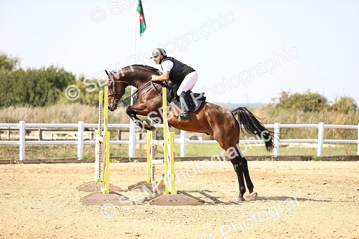 SBM_006937 - Class 13 - Senior Newcomers - 1.10m