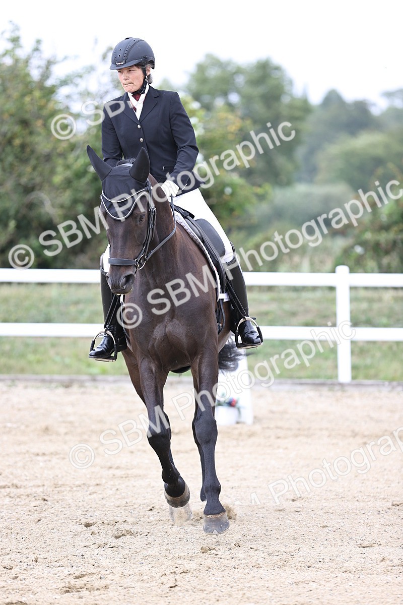 SBM_017952 - Class 14 - Novice 23 - 15.16-16.19