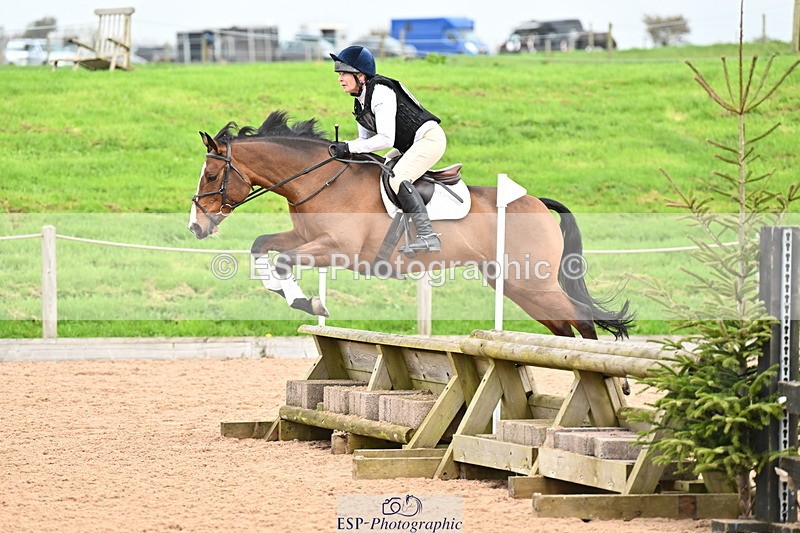 241110A-114615-00678 - 80cm 11.30 to End