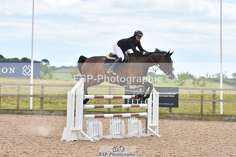 240609A-141642-06091 - Cls 19 Snr Foxhunter and 1.20m Open