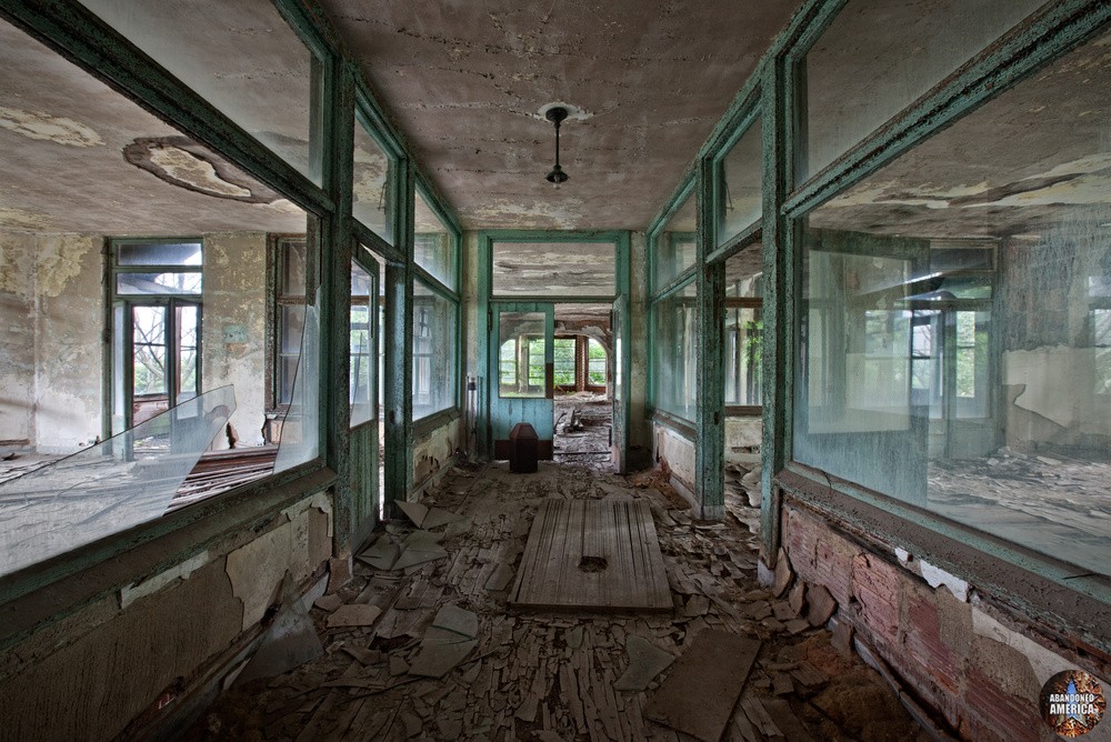 Ocean Vista Tuberculosis Hospital - Photographs by Matthew Christopher Murray's Abandoned America