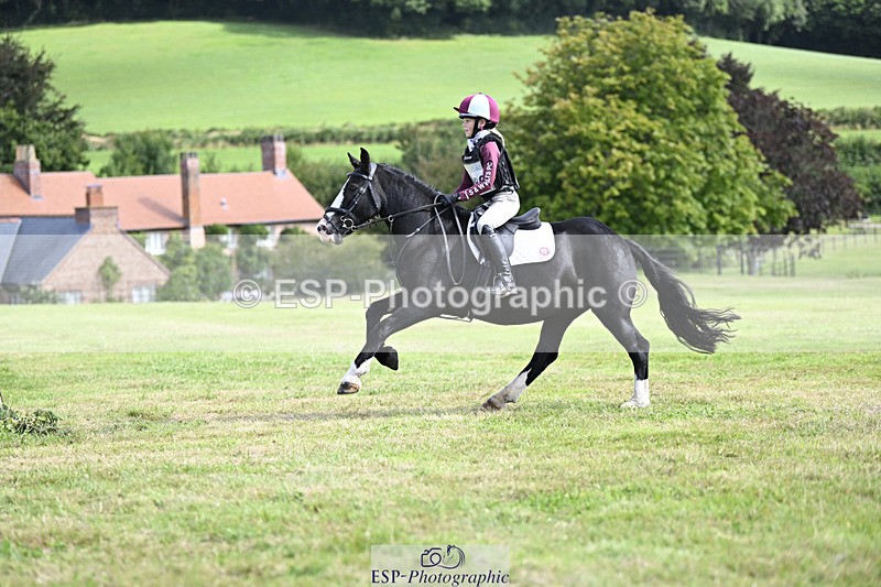 240825X-112735-32524 - 70cm XC 11.00 to 12.00