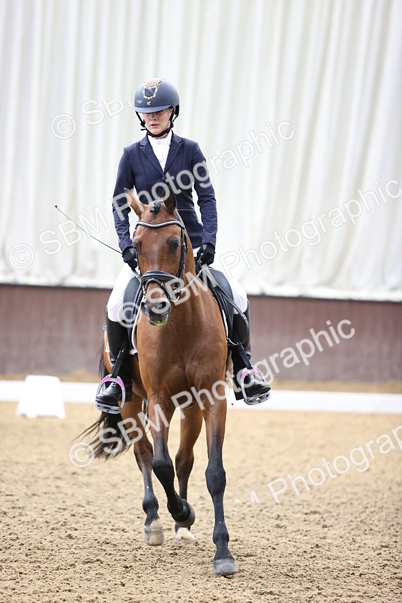 SBM_000440 - Novice 4 Warm Up