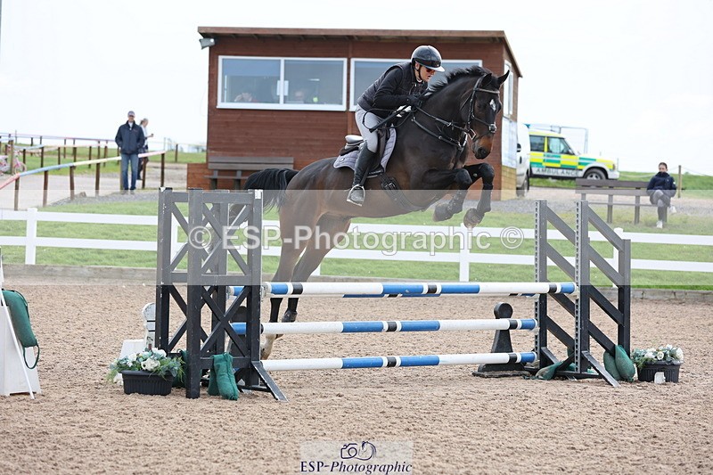 240406A-103207-02757 - Cls 20 British Novice and 90cm Open