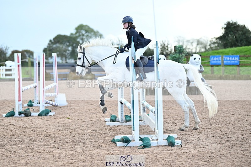 231029A-102704-02741 - 70cm Club and Schools