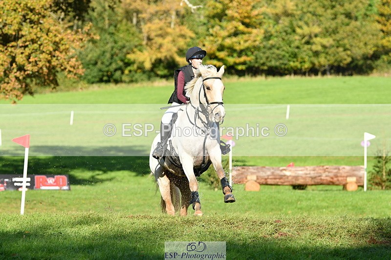 251025A-150733-21726 - G-557-Imogen.Knight with SJ