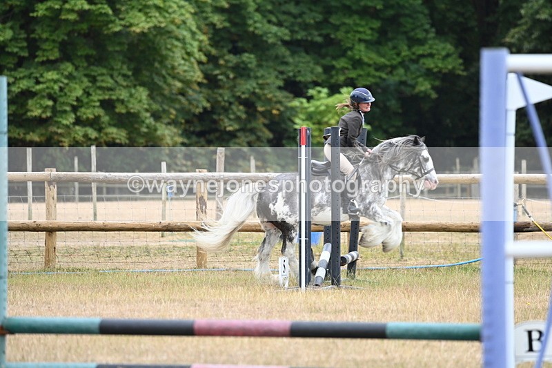 WJ6_9716 - Class 12 Minimus Jumping 45cm