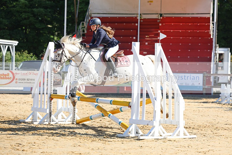 3E7A8681 - Class 2: Junior 70cm