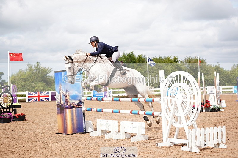 240804A-122932-10840 - Cls 51 1.05m Amateur Qualifier