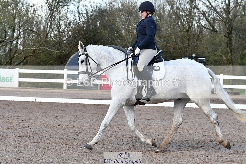 231104A-124558-00551 - Cls 12 Music Medium