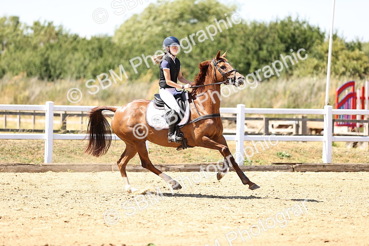 SBM_014955 - Class 15 - Senior Newcomers - 1.10m Open